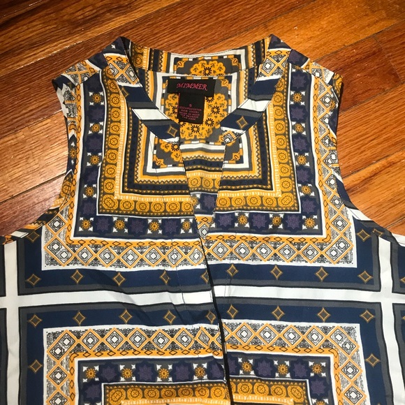 Beautiful Button Down Tank - Picture 4 of 7